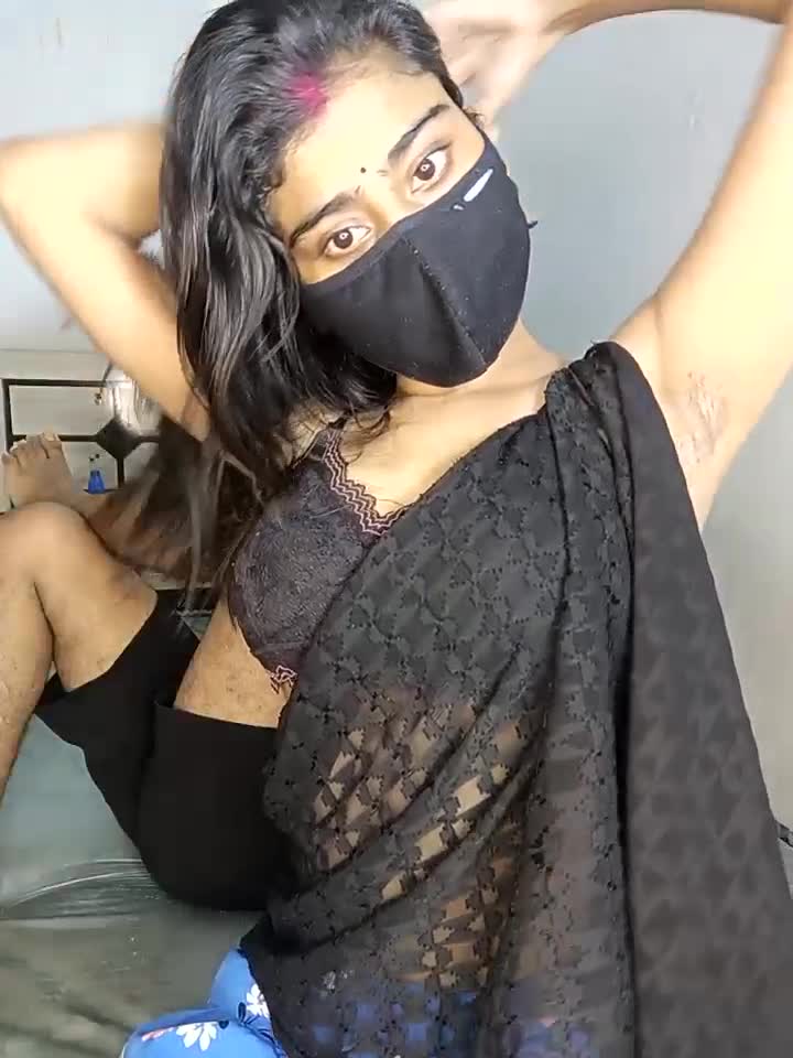 COLAMBIA_X_GURL
