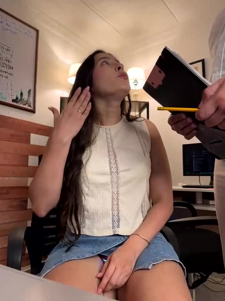 LittleDoll___ cam recording