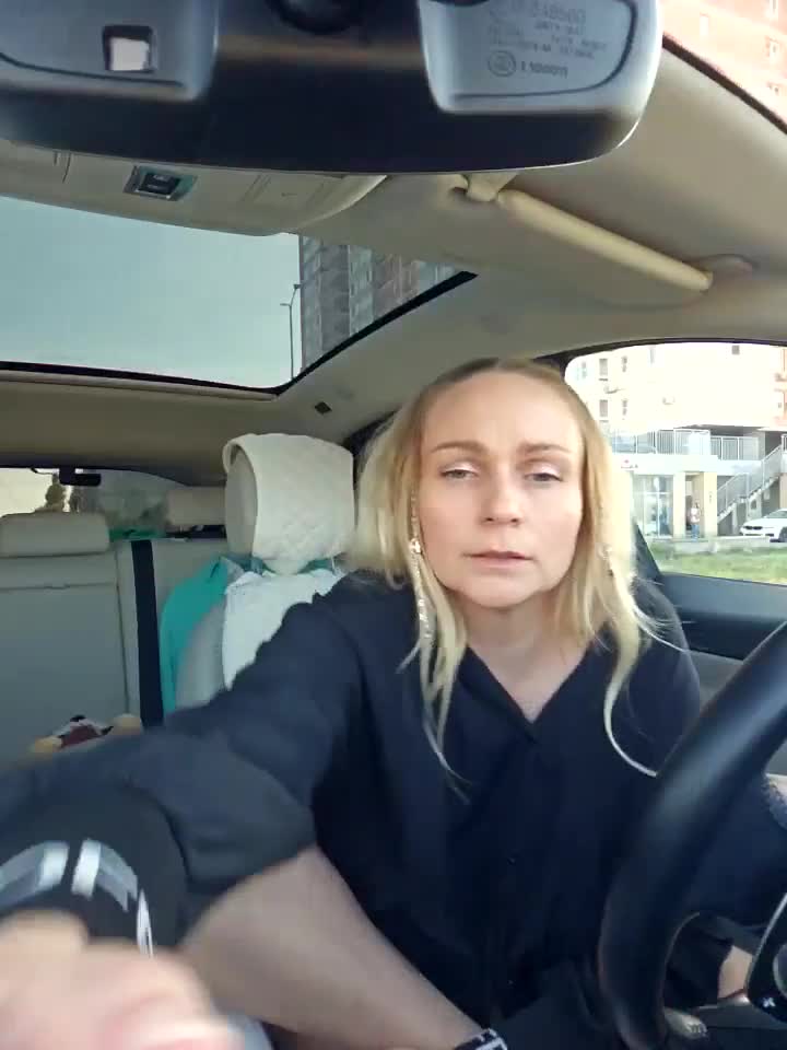 Bondgirl_013